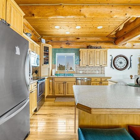 Tetro Rock Retreat Villa Deadwood Exterior photo