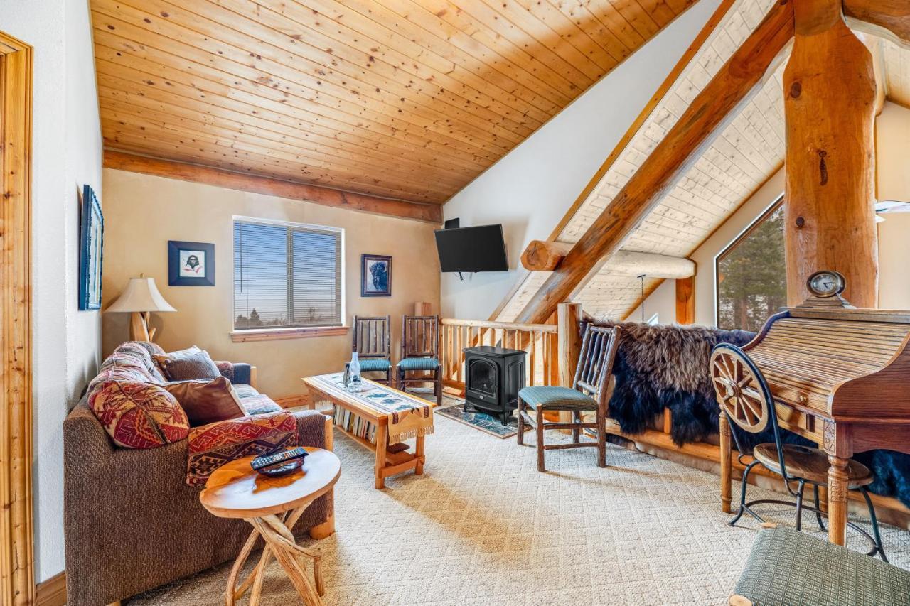 Tetro Rock Retreat Villa Deadwood Exterior photo
